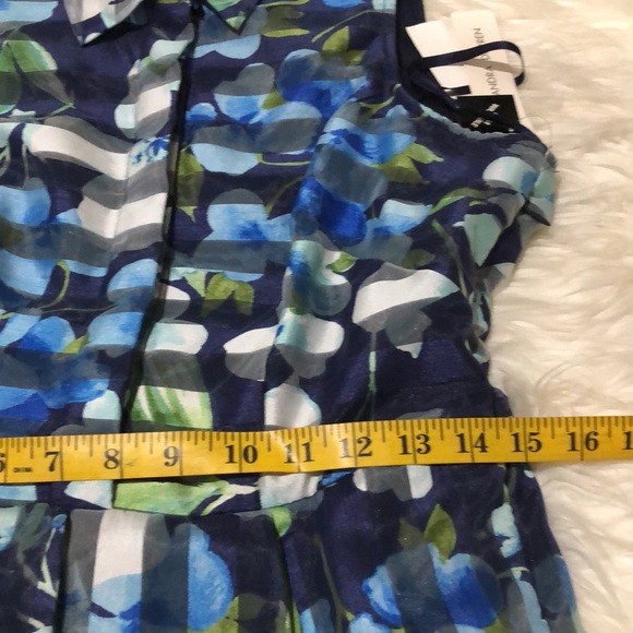 Sandra Darren Sleeveless Floral Dress - Picture 4 of 8